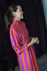 VESTIDO OLIVIA - RAYAS ROJAS Y MORADO -