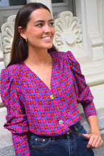 BLUSA FABIOLA - FLOR FUCSIA Y AZUL -