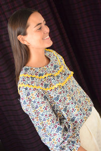 BLUSA PIA -FLORES LIBERTY -