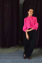 BLUSA BERTA - PATA DE GALLO FUCSIA -