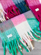 SCARF WITH INITIALS - TOPO