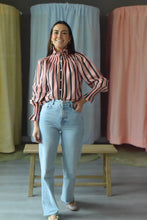 BLUSA MARÍA - RAYAS ROSAS Y GRISES -