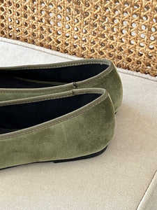 VELVET BALLERINAS - GREEN