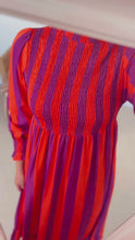 VESTIDO OLIVIA - RAYAS ROJAS Y MORADO -